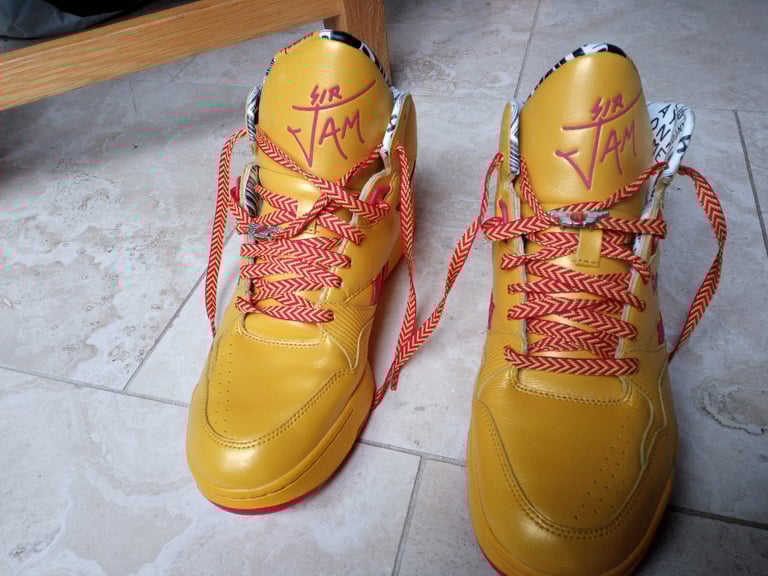 Reebok Men's Trainers "Jam Series" Collectors Item !!