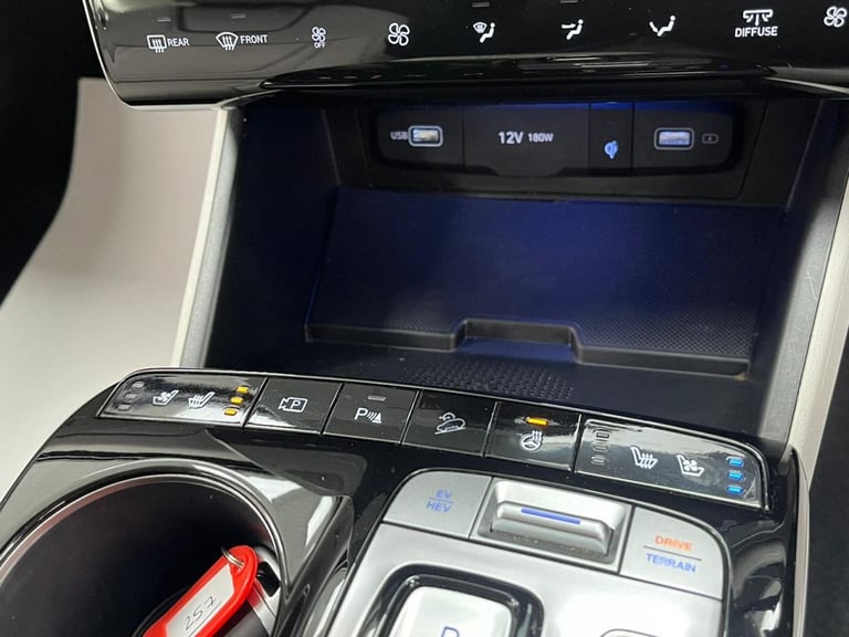 2023 Hyundai TUCSON 1.6 h T-GDi 13.8kWh Ultimate SUV 5dr Petrol Plug-in Hybrid Auto 4WD Euro 6  E...