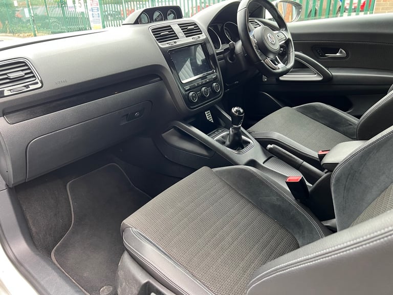 2015 Volkswagen Scirocco 20 TDi 184 BlueMotion Tech GT 3dr COUPE Diesel Manual
