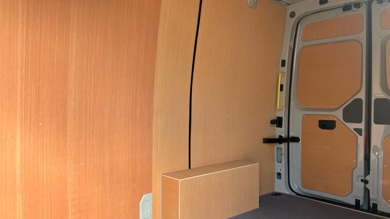 2025 Volkswagen Crafter Cr35 Mwb Diesel 2.0 TDI 177PS Commerce Plus High Roof Van Auto High Volum...