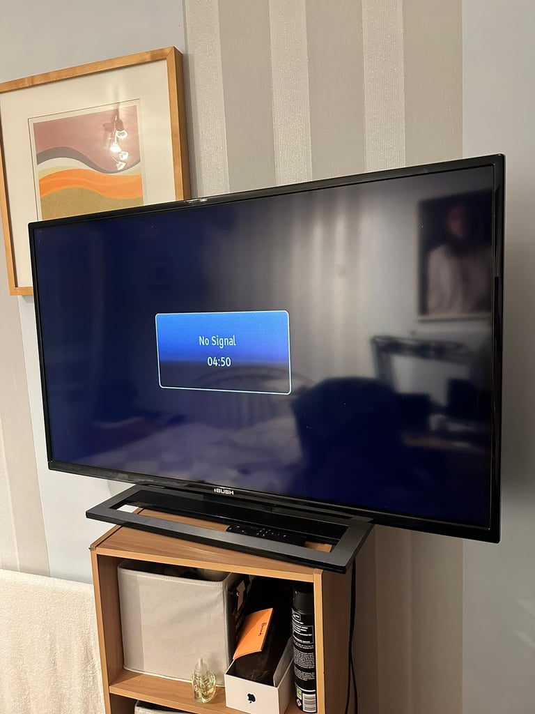 Bush 40’ LED Smart TV