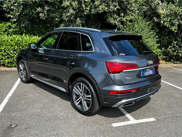 2022 Audi Q5 40 TDI Quattro S Line 5dr S Tronic SUV Diesel Automatic