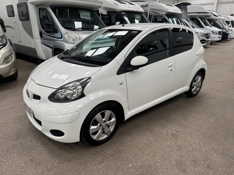 Toyota Aygo A/C ideal first car low tax low insurance 