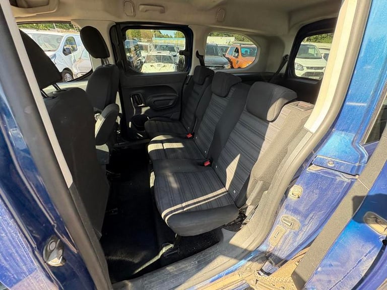 2020 Vauxhall Combo Life 1.5 Turbo D Energy XL 5dr [7 seat] MPV DIESEL Manual