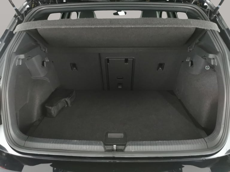 2022 Volkswagen Golf 2.0 TDI GTD Hatchback 5dr Diesel DSG Euro 6 (s/s) (200 ps) - BLUETOOTH - DI ...