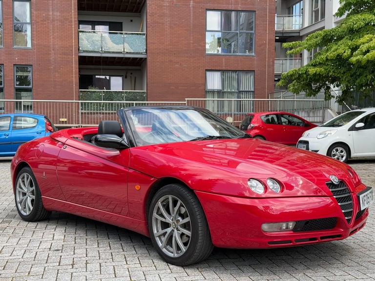 2005 Alfa Romeo Spider 2.0 JTS Lusso 2dr CONVERTIBLE Petrol Manual