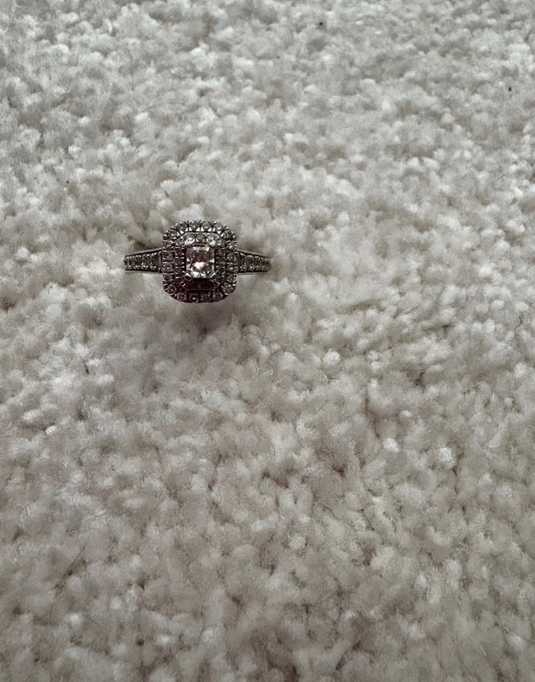 1 carat platinum diamond halo engagement ring and wedding band set