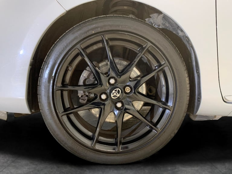 2020 Toyota Yaris 1.5 VVT-h GR SPORT Hatchback 5dr Petrol Hybrid E-CVT Euro 6 (s/s) (100 ps)  Hat...