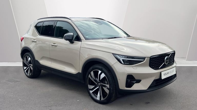 image for 2024 Volvo XC40 2.0 B4P Ultra Dark 5dr Auto SUV Petrol Automatic