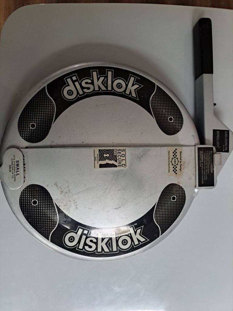 Disklok Anti Theft Car Steering Wheel Security Lock Clamp Small Up To 39 Cm