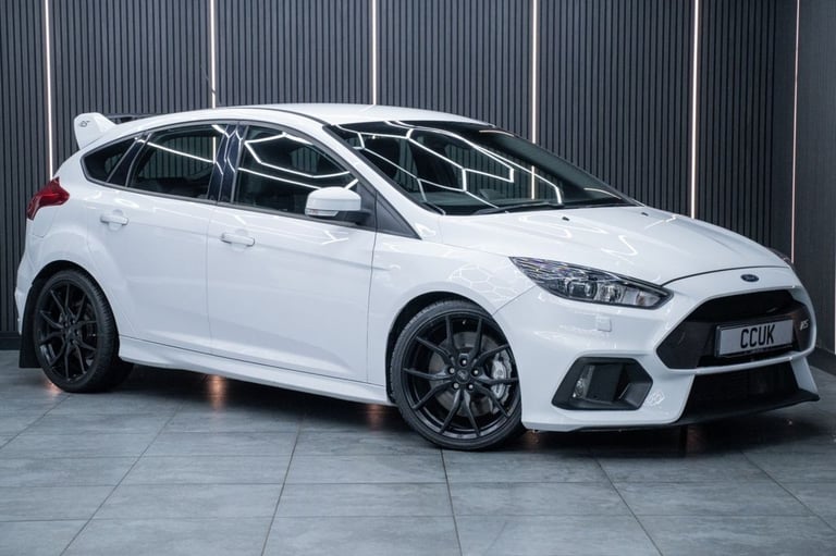 2017 Ford Focus 2.3T EcoBoost RS Hatchback 5dr Petrol Manual AWD Euro 6 (s/s) (350 ps) Hatchback ...