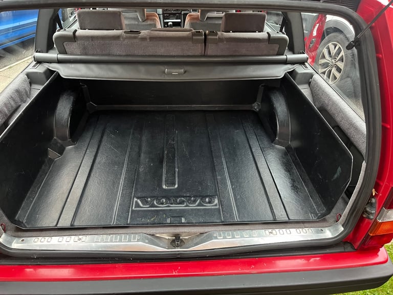 Volvo, 940, Estate, 1996, Manual, 2316 (cc), 5 doors