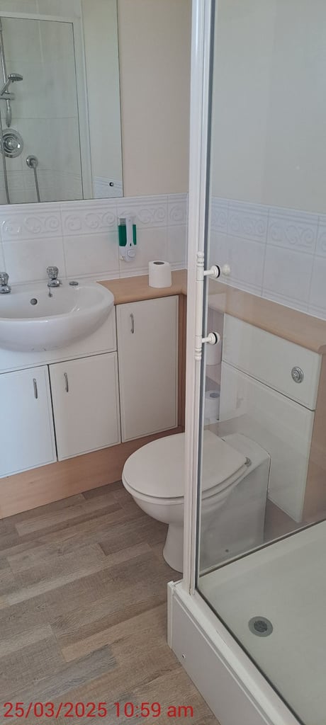 A beautiful 2 bedroom flat