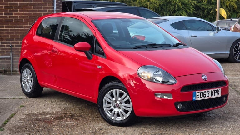 FIAT PUNTO 1.4 Easy Manual Euro 5 (s/s) 3dr 2013