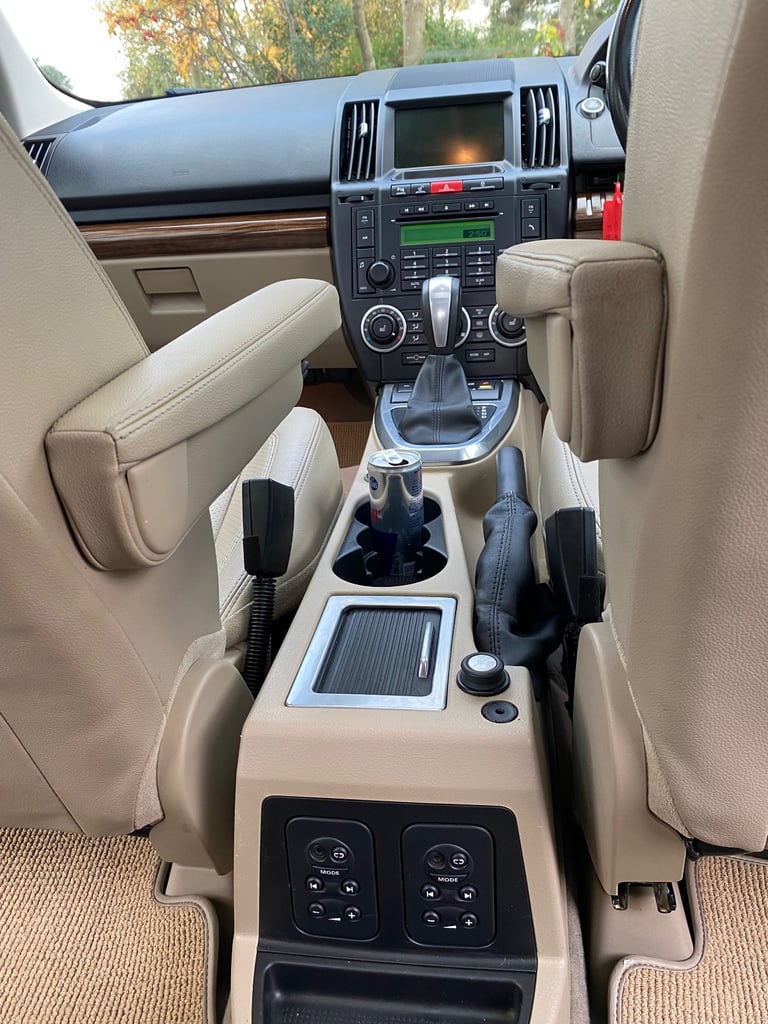 Land Rover, FREELANDER, Estate, 2008, Other, 2179 (cc), 5 doors