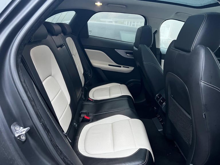 2017 17 JAGUAR F PACE R SPORT D180 2.0 AWD AUTOMATIC GREY EURO 6 180BHP