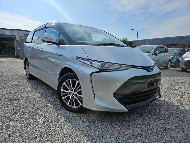 image for 2019 Toyota Estima hybrid grade 4 carplay