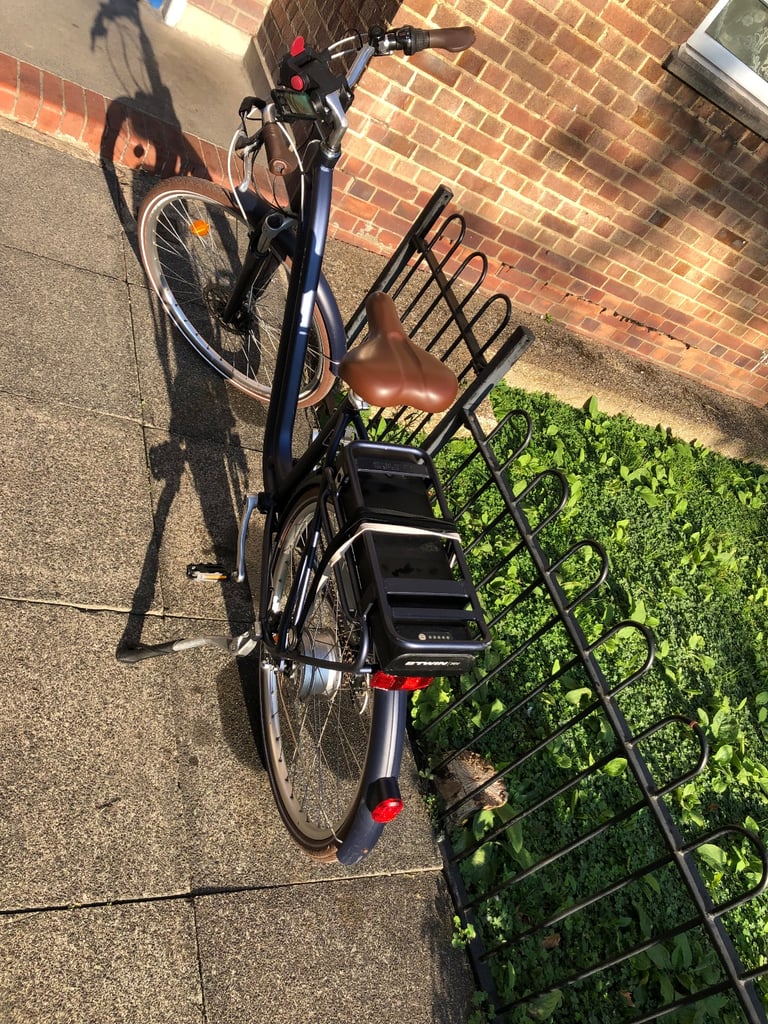 Lovely Adult Electric City Bike Bicycle 36V Battery Elops in very good condition 