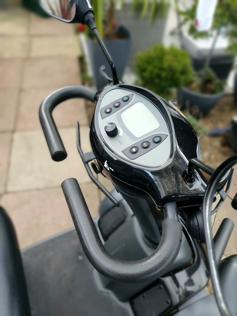 Excel Galaxy 2 Large 8mph Mobility Scooter 
