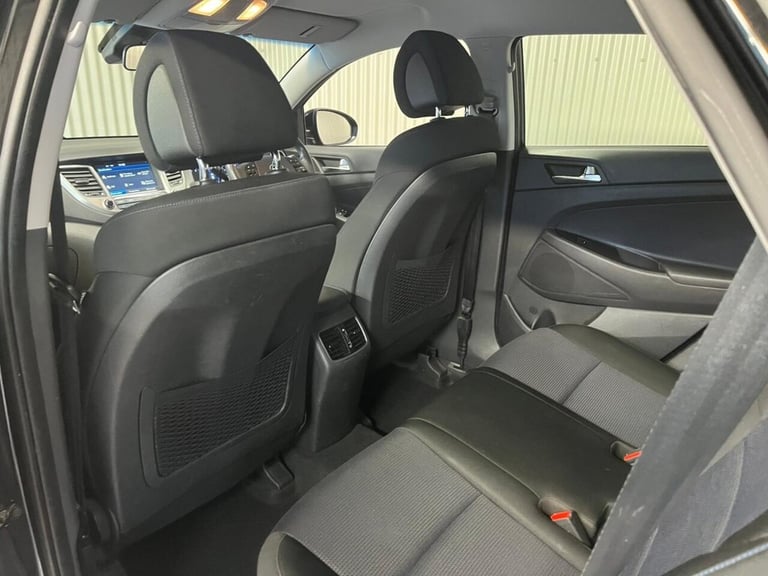 2017 Hyundai TUCSON 1.7 CRDi Blue Drive SE Nav 5dr 2WD DCT ESTATE DIESEL Automatic