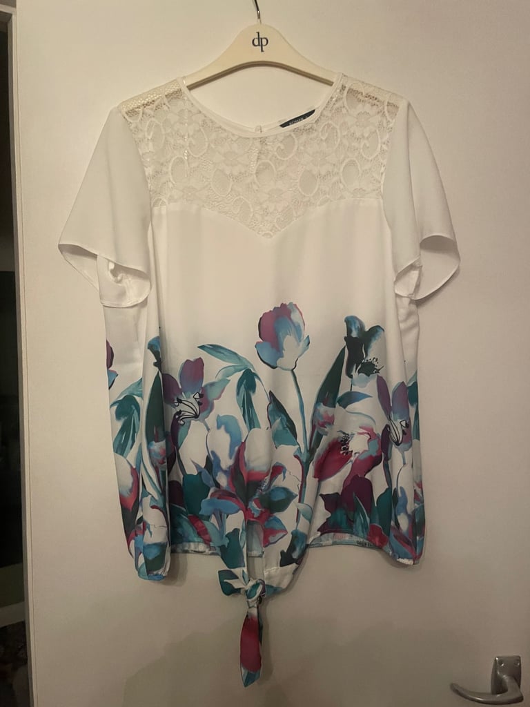 image for Ladies top 