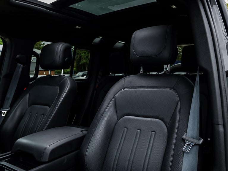 2021 Land Rover Defender 110 2.0 P300 X-Dynamic HSE Auto 4WD Euro 6 (s/s) 5dr ESTATE Petrol Autom...