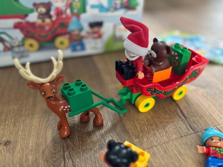 Lego Duplo Set 10837 Santa Xmas Winter Holiday. 