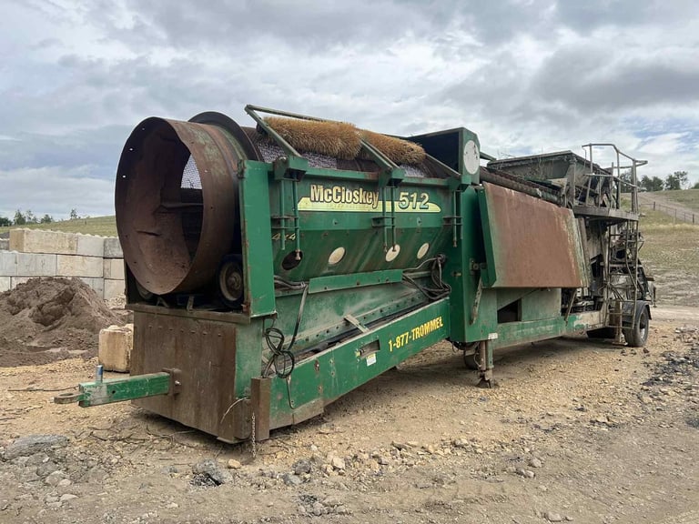 Powerscreen Soil Screener Trommel McCloskey 512 4X4
