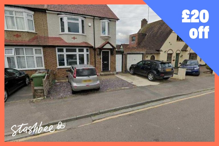 Parking Space available to rent in Borehamwood (WD6)