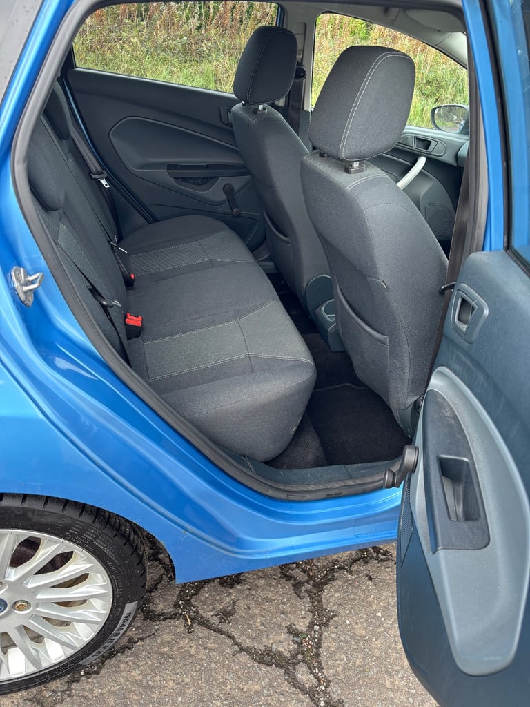 Ford, FIESTA, Hatchback, 2011, Manual, 1596 (cc), 5 doors