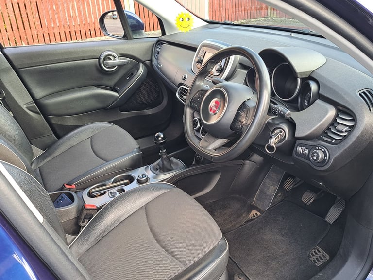 GORGEOUS FIAT 500X DIESEL £20 ROAD TAX YEARS MOT ULEZ COMPLIANT HALF LEATHER SATNAV APPLE PLAY 75MPG