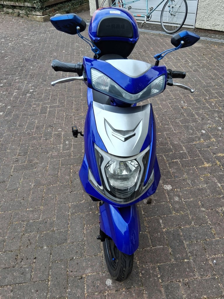 E moped
