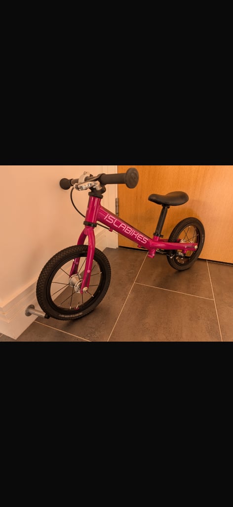 Isla Rothan 12 balance bike