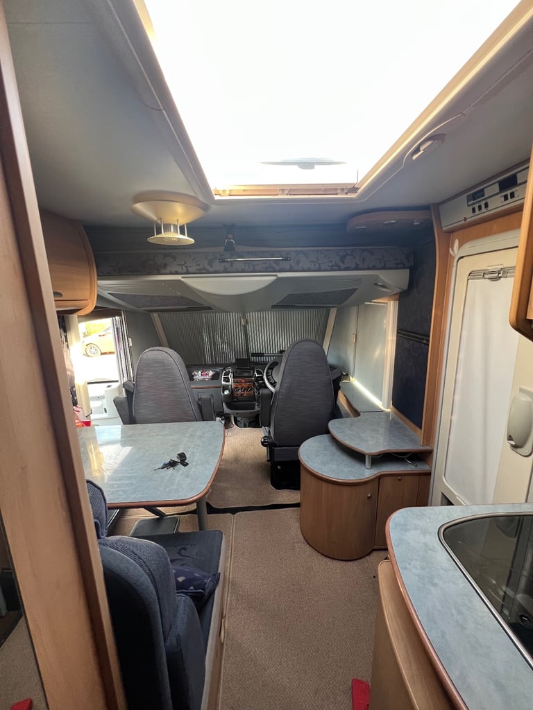 The burstner elegance 6.9 motorhome lovely condition  + £3000 of accessories 