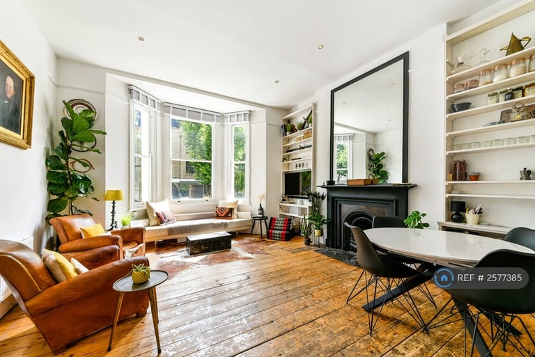 2 bedroom flat in Lancaster Road, London, W11 (2 bed) (#2577385)