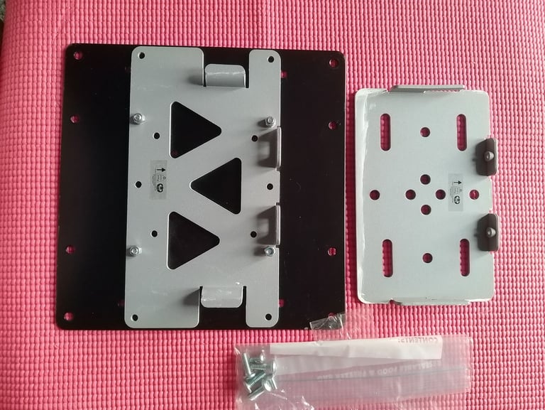 TV WALL BRACKET 
