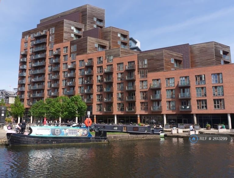 image for 2 bedroom flat in Watermans Place, Leeds, LS1 (2 bed) (#2613299)