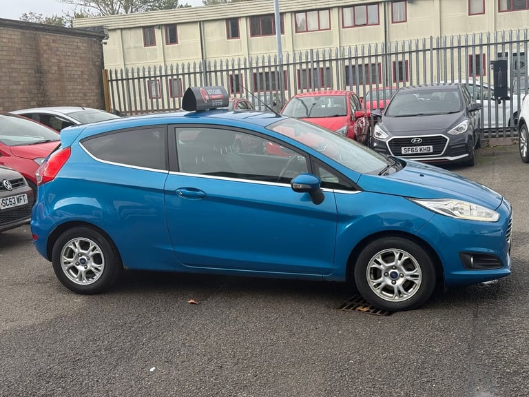 2013 Ford Fiesta 1.6 TDCi Titanium ECOnetic 3dr HATCHBACK DIESEL Manual