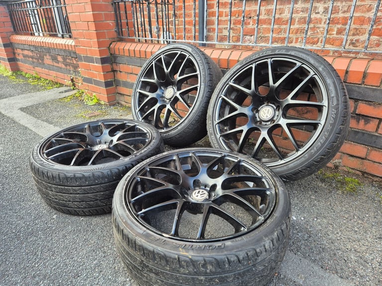image for 🌟20 inch Vw t5 Alloy Wheels with MATCHING TYRES 7m++ 5x120