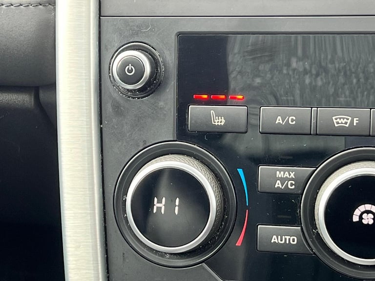 2017 Land Rover Discovery Sport 2.0 TD4 SE Tech Auto 4WD Euro 6 (s/s) 5dr ESTATE Diesel Automatic