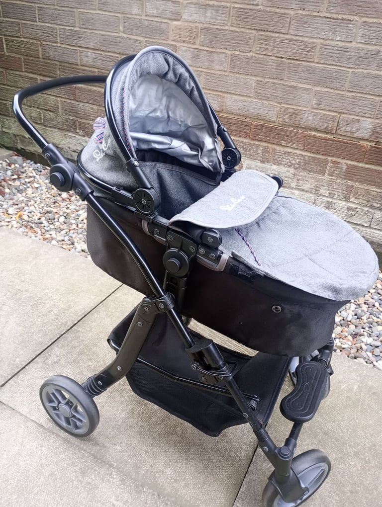 Dolls silver cross pram/stroller
