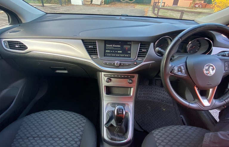 Vauxhall, ASTRA, Hatchback, 2020, Manual, 1496 (cc), 5 doors