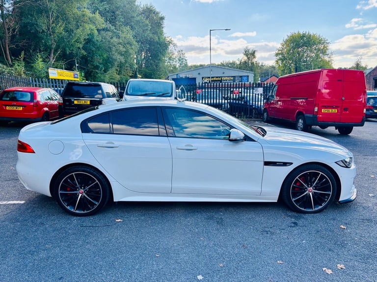 JAGUAR XE 2.0 d R-Sport 2017