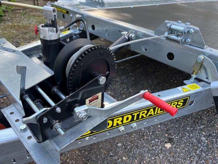 New Woodford Widebody 16' x 6'1 (4.87m x 1.98m) Car Trailer Transporter 3000KG