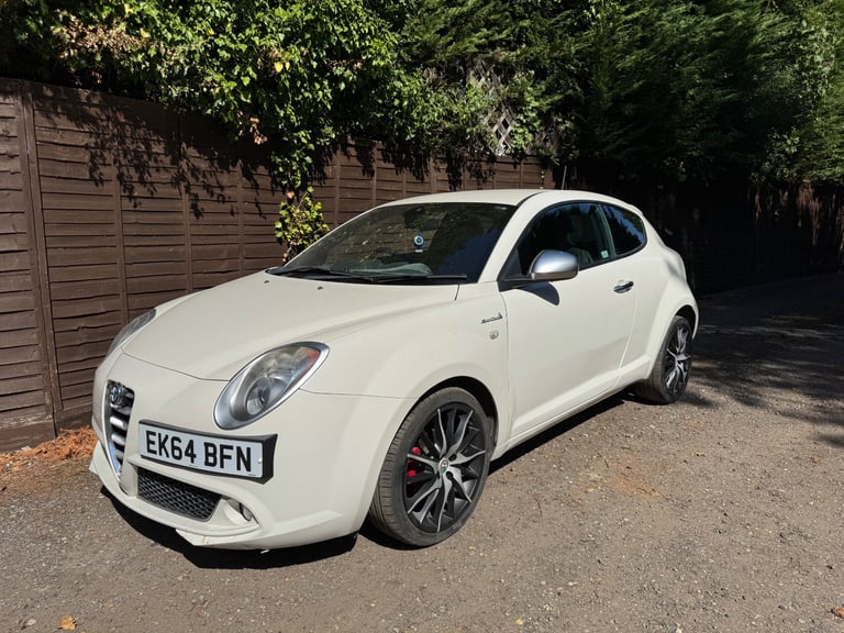 Alfa Romeo, MITO, Hatchback, 2014, Manual, 875 (cc), 3 doors