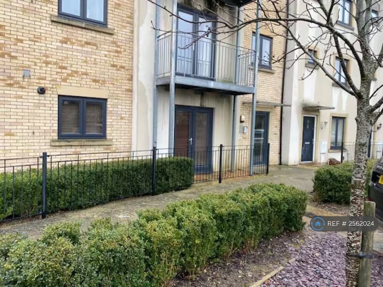 image for 2 bedroom flat in Circus Drive, Cambridge, CB4 (2 bed) (#2562024)