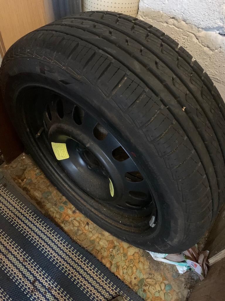 Pirelli Car Wheel