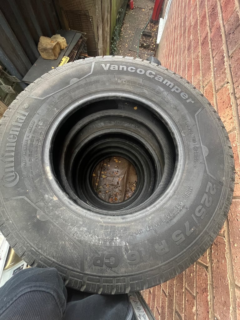 CONTINENTAL COMMERCIAL TYRES 