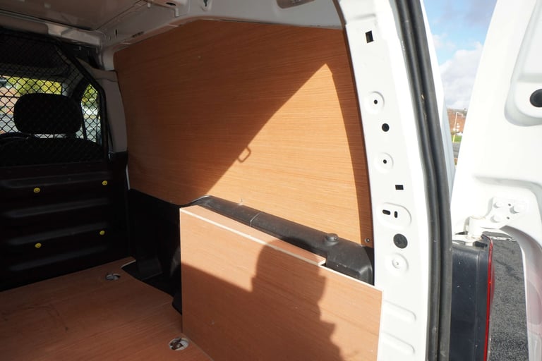 2018 Peugeot Partner 1.6 Partner Professional L1 Blue HDi + EURO 6 Panel Van Diesel Manual