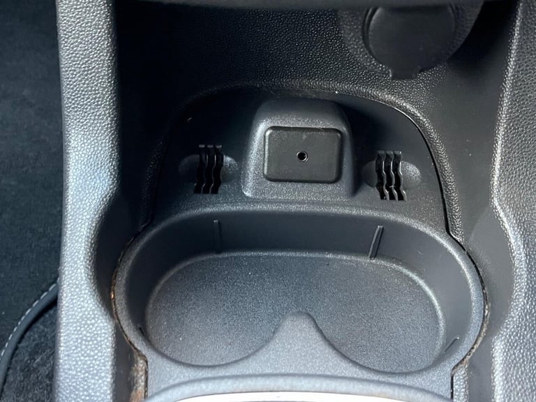 2014 Vauxhall Corsa 1.4 16V SE Euro 5 5dr Hatchback Petrol Manual